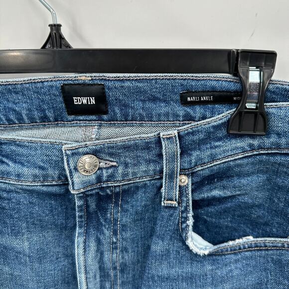 EDWIN Marli Ankle in Blue Horizion Medium Wash Denim Jean // 31 - Picture 4 of 12